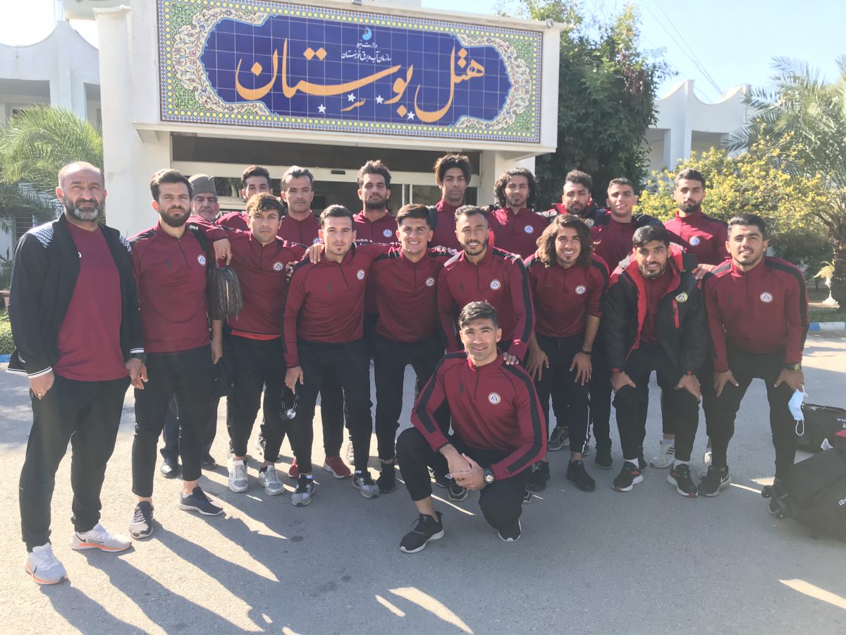 تیم قشقایی شیراز در هتل بوستان اهواز اقامت کرد